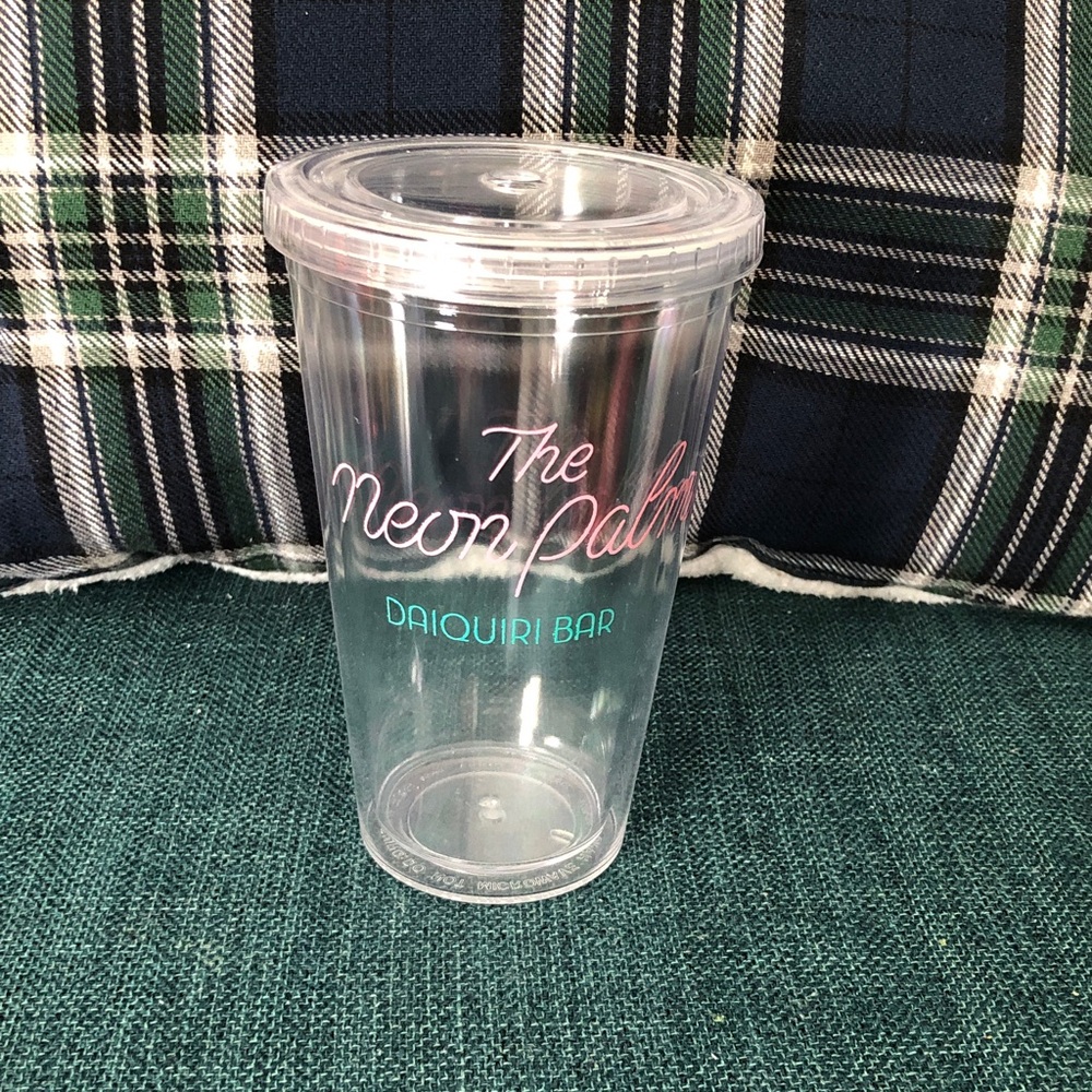 🛍️ The Neon Palms Daiquiri Bar Tumbler